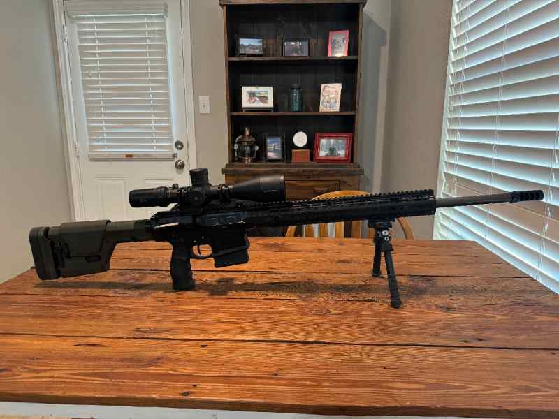 Aero AR10 in 6.5 creedmoor. Lots of upgrades