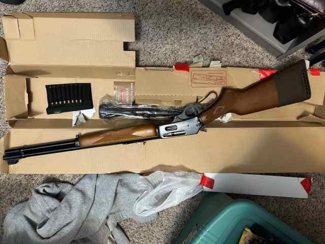 Marlin 336A ,30/30 With Scope Package,LNIB