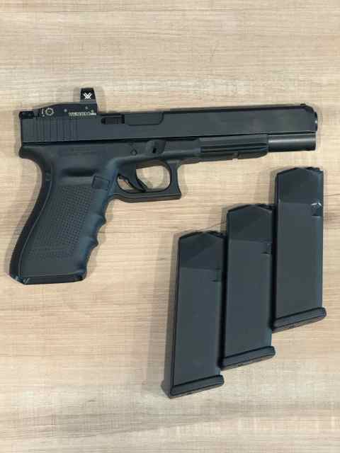 Glock 40 Gen 4 MOS - 10mm w/ Vortex Venom Red Dot