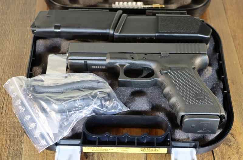 Glock Model G20 GEN4 10MM Pistol 