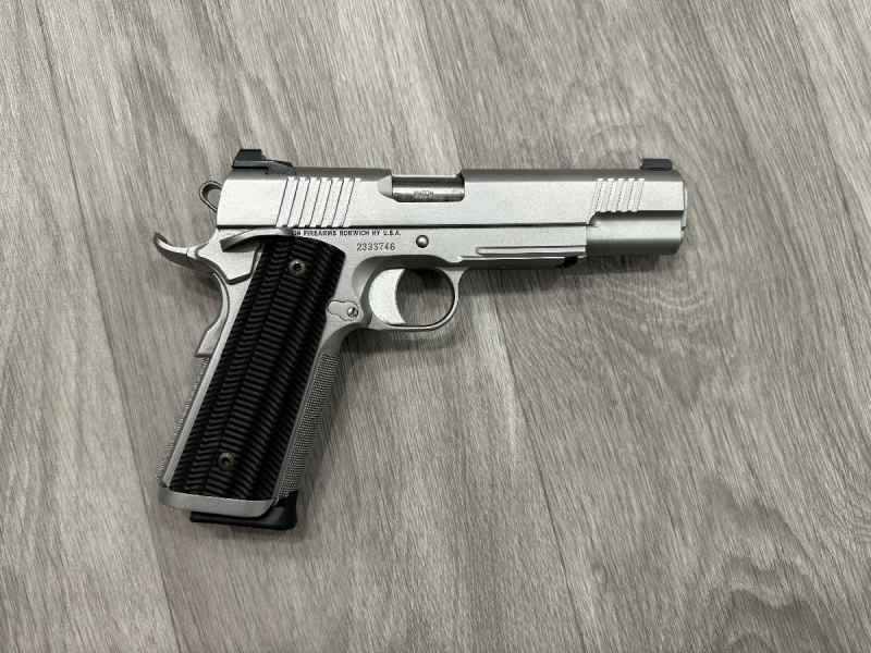 Dan Wesson Specialist 9mm 1911