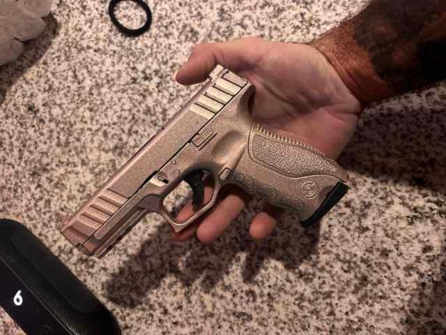 Stoeger STR-9 Rose Gold