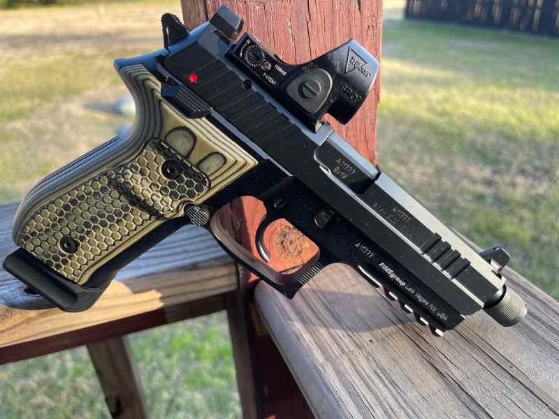 Arex Zero Tactical with SRO 