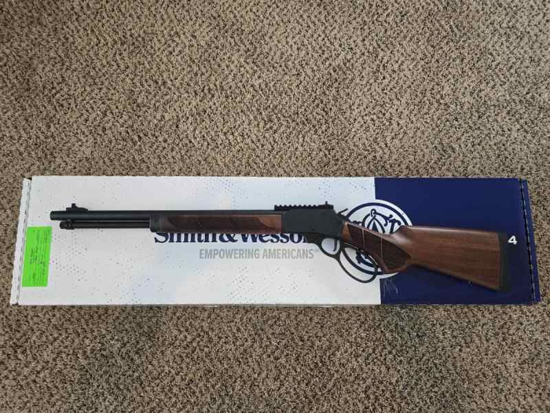 NWT S&amp;W MODEL 1854 WALNUT .357 MAG LEVER ACTION 