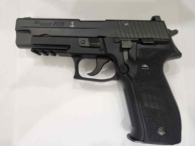 Sig Sauer P226 Mk 25 9m  3 15 round mags Excellent