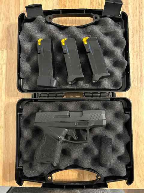 Taurus GX4