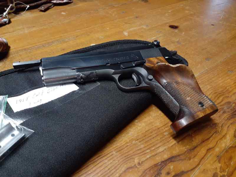 1958 custom Colt 1911 from Giles