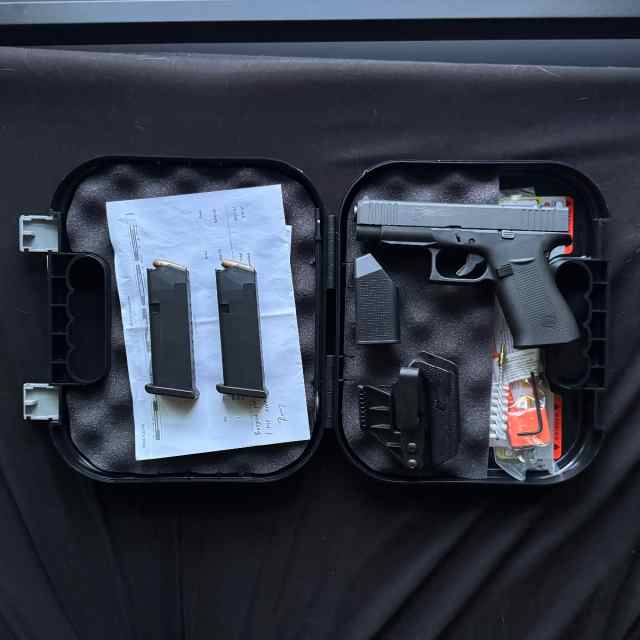 Glock 48 MOS 9mm w/ Holster