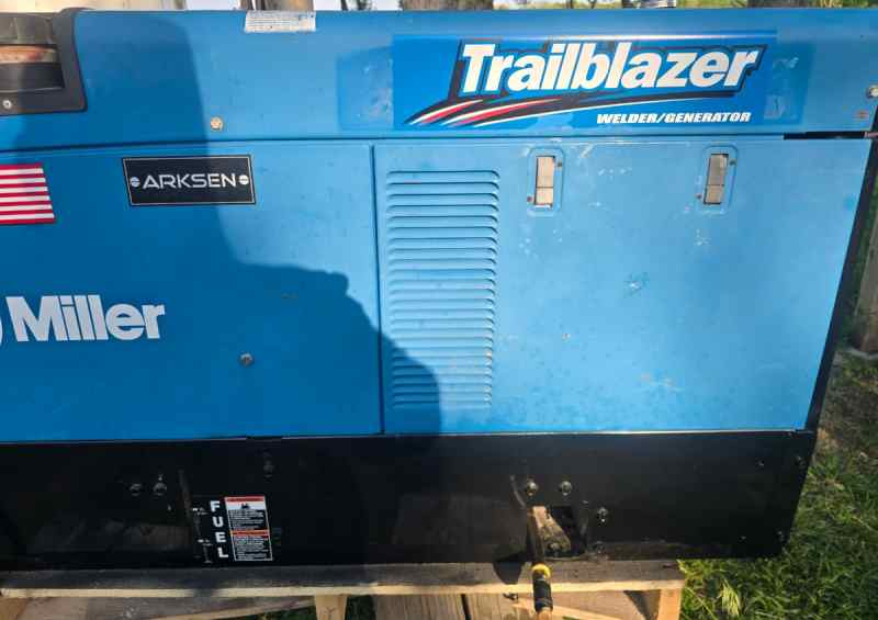 Miller trail blazer 302 diesel welder 