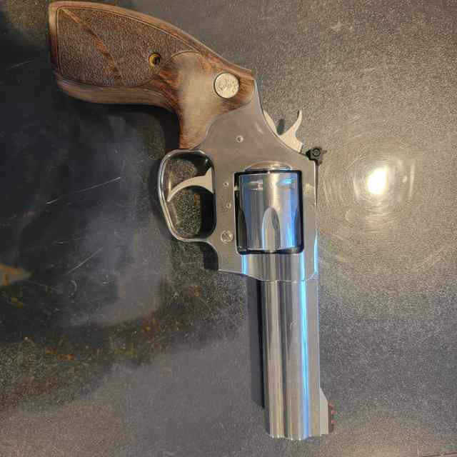 COLT PYTHON REVOLVER FOR SALE 