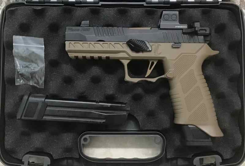 Sig Sauer P320 AXG Legion