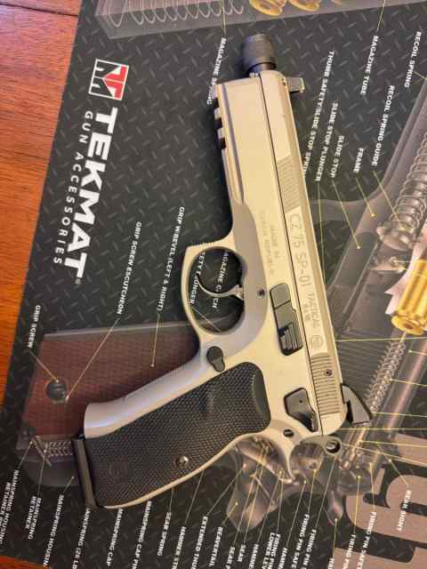 CZ75 SP01 Tactical Suppressor Ready Urban Gray