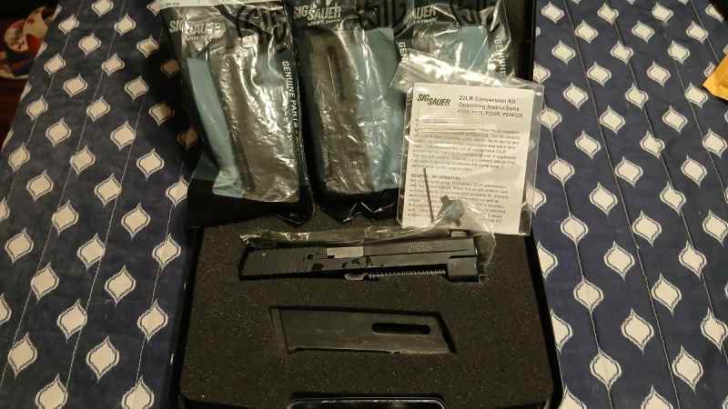Sig 220_22_2.jpg
