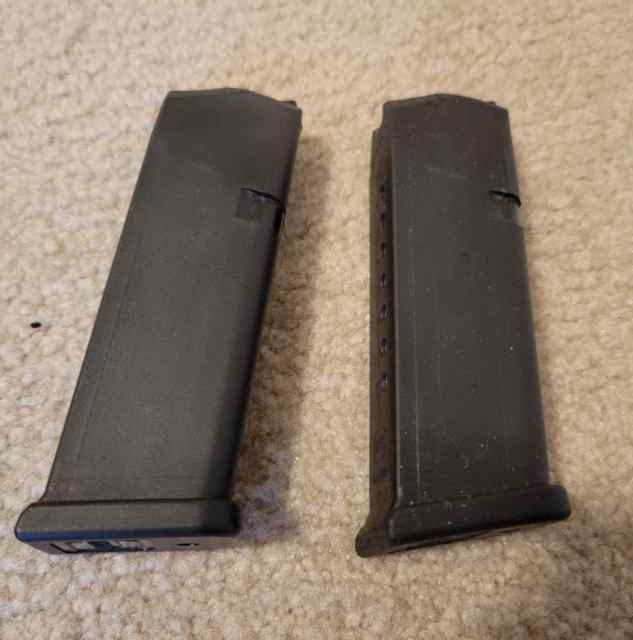 2 New Glock 19 Factory 10 Round Magazines 