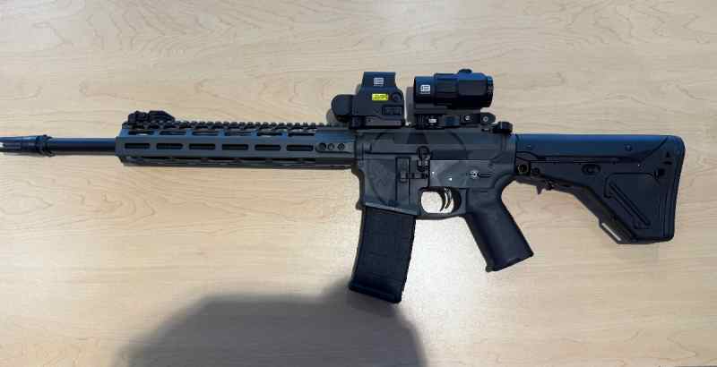 Custom Noveske N4 with Eotech