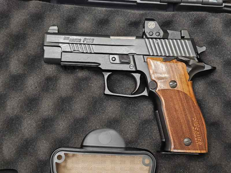  like New Custom sig p266 9mm  