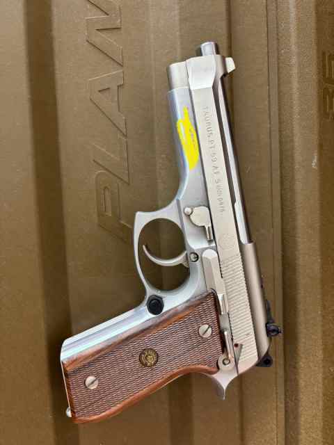 TAURUS PT 99 AF 9 mm