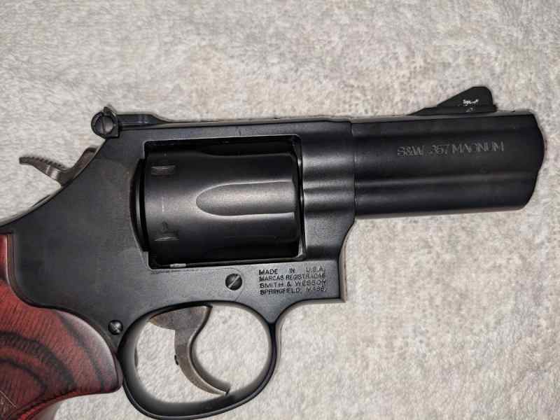 Smith &amp; Wesson Performance Center 19 Carry Comp 35