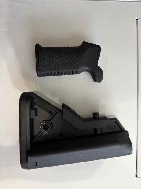 Brand new K2 hand grip and B5 stock