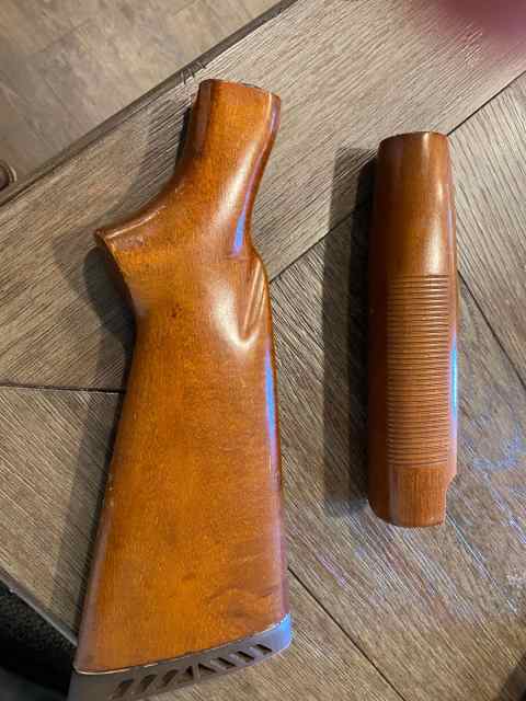 Mossberg 500 Wood Furniture