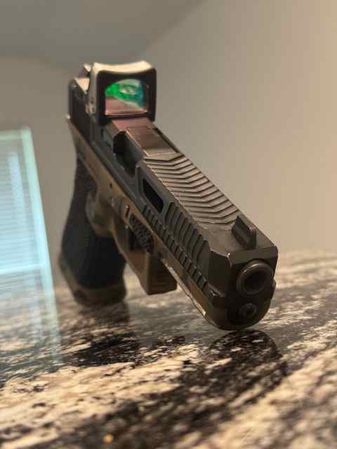 Glock 17 