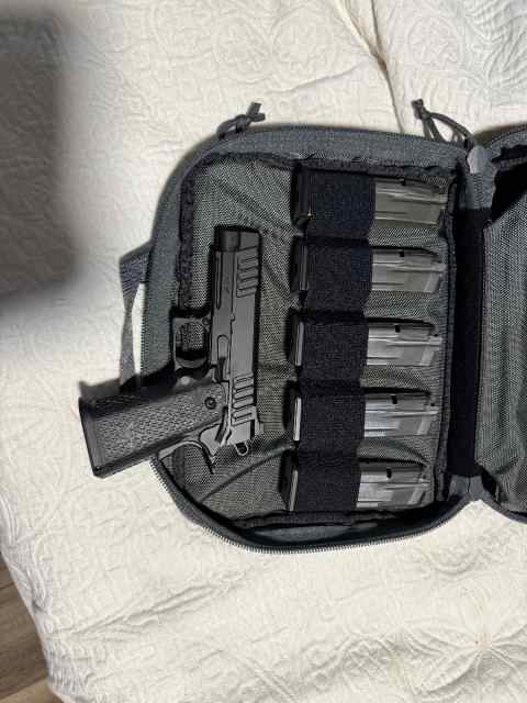 FS: Staccato C2 w/6 mags