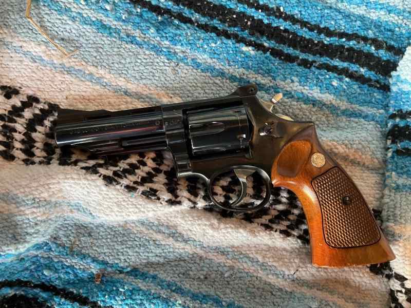 Llama Comanche III .357 magnum excellent S&amp;W clone