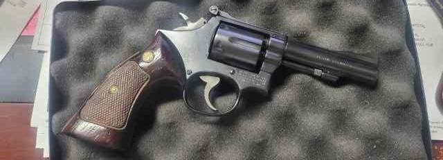 S&amp;W Combat Masterpiece 