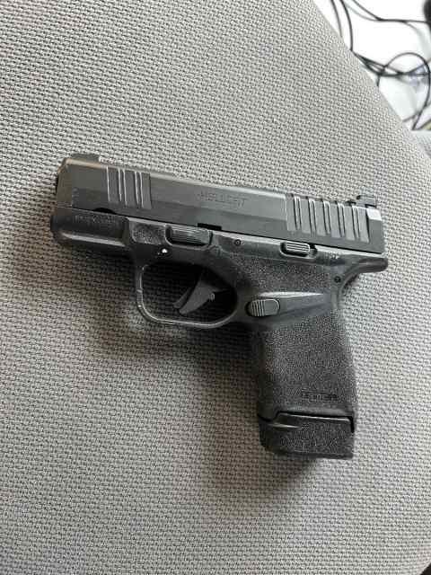 Springfield Hellcat 