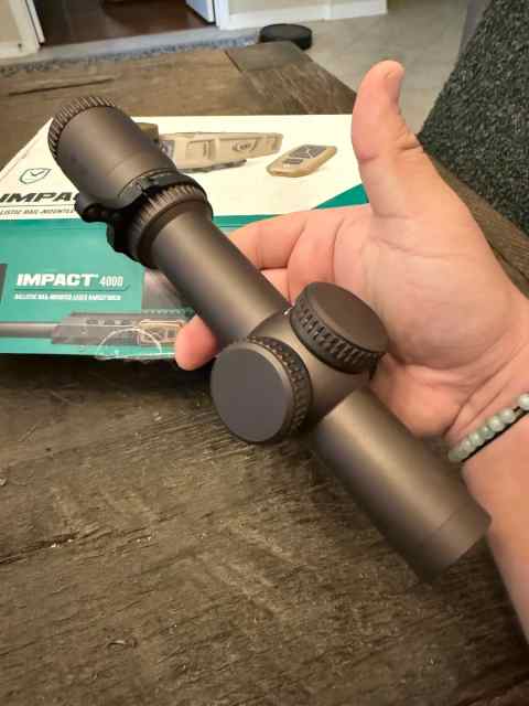 Vortex Razor G3 1-10 Like New