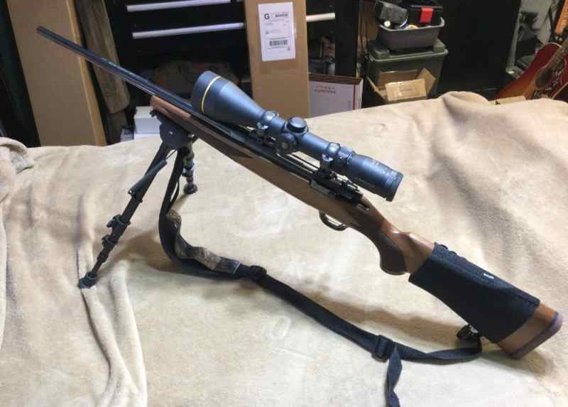 RUGER M77 HAWKEYE COMPACT RIFLE in 243 WCF Cal. W/