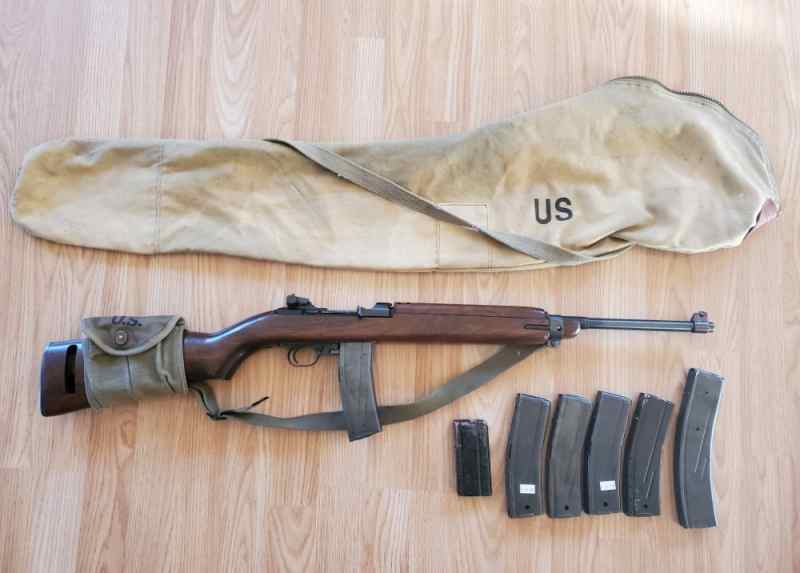 Universal M1 Carbine .30 Cal with Case and Mags