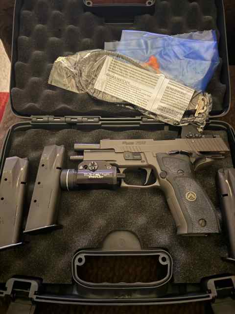 Sig P226 SAO legion with Romeo -X 
