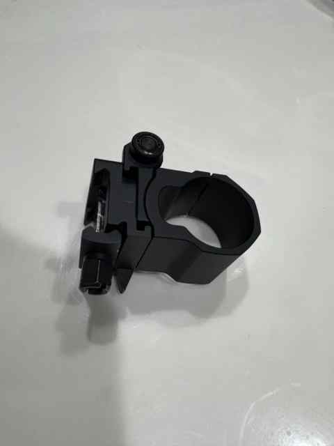Aimpoint® FlipMount with Twist Mount Base