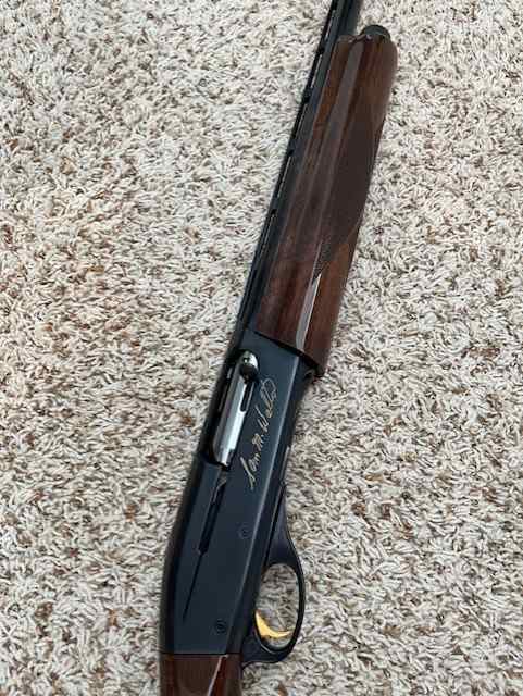 Remington 1100 12 gauge Sam Walton edition