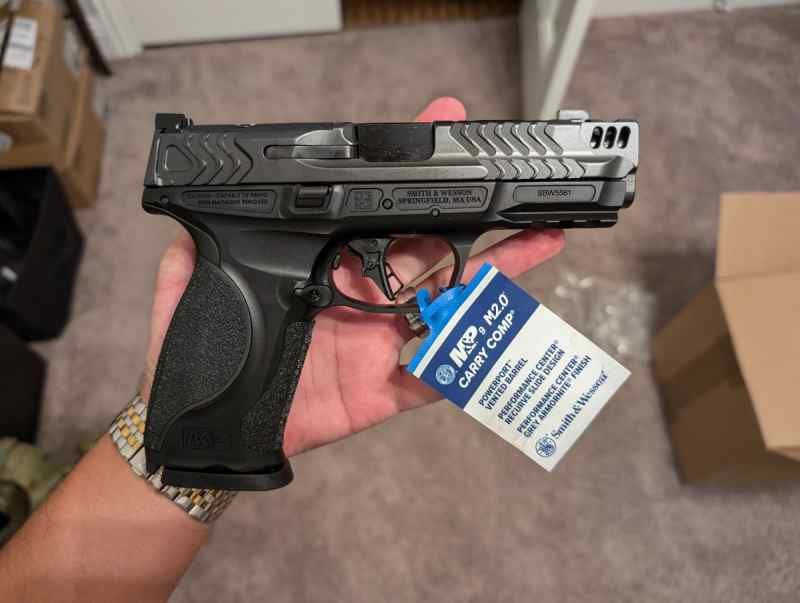 Smith &amp; Wesson M&amp;P9 M2.0 Metal Carry Comp