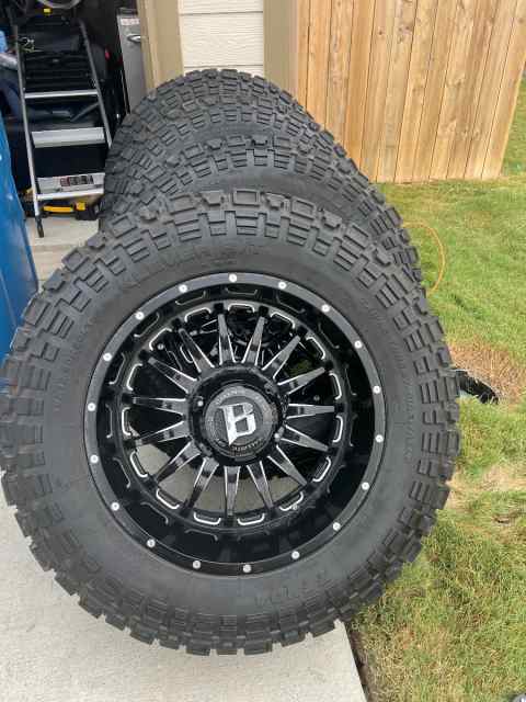 Ballistic Off Road Wheels with smooth All Terrain 