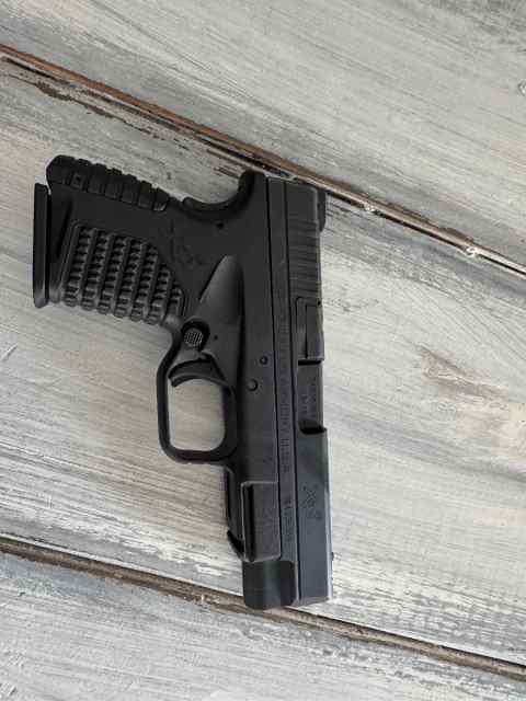 Springfield Armory XD9