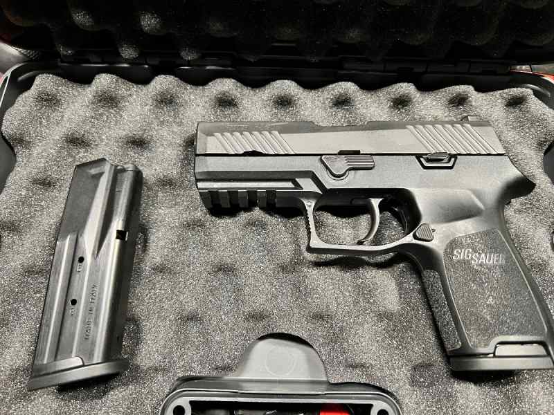 Sig Sauer P320 .45ACP 