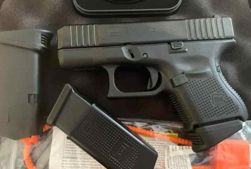 Glock 27 .40 SW 