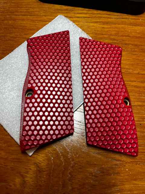 Tangfolio Patriot Defense brass palm swell grips