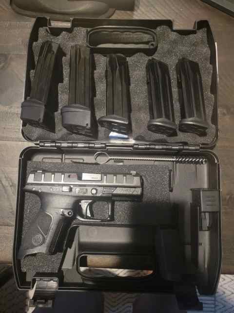 New in box Beretta