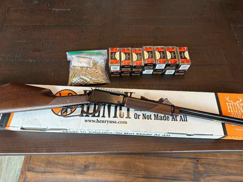 Henry 17 HMR with extras
