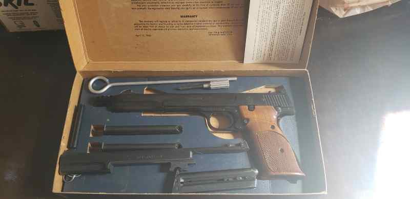 S&amp;W Model 41 1973 package