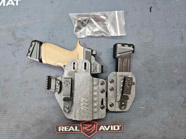 Custom Sig P320 EDC Package