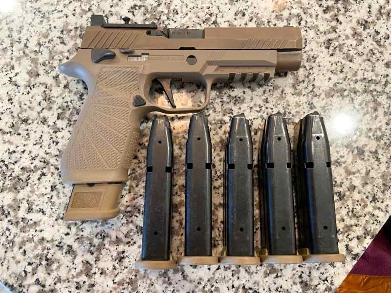 WTS/WTT - Sig Sauer M17 w/ RMR Plate, Mags