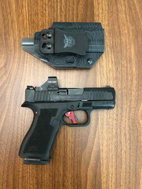 Micro dagger w/ apex trigger