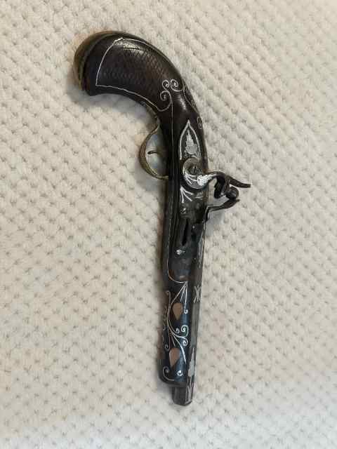 ATTN COLLECTORS Antique pistol