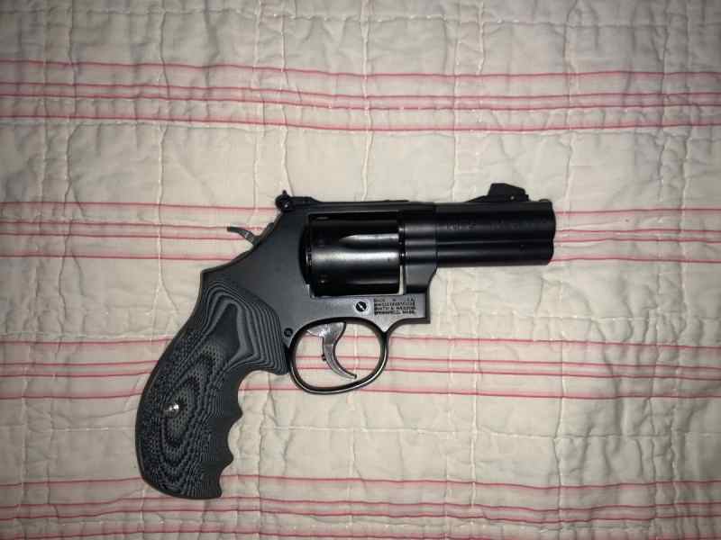 S&amp;W 586 L-Comp