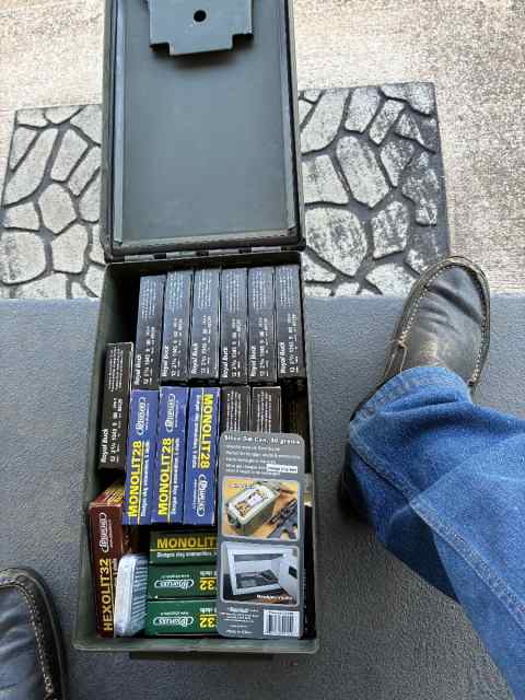 260 rounds of 12 gauge buckshot 00